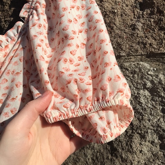 ASTR The Label SOLD OUT ruched VALENTINE’S DAY dress - Picture 12 of 14